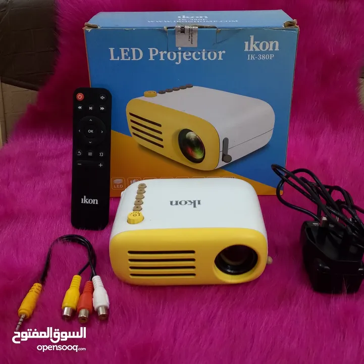 بروجكتر داتا شو