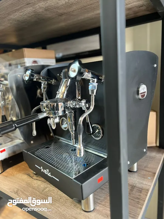ماكينة اسبريسو باريستا ماكينة قهوة