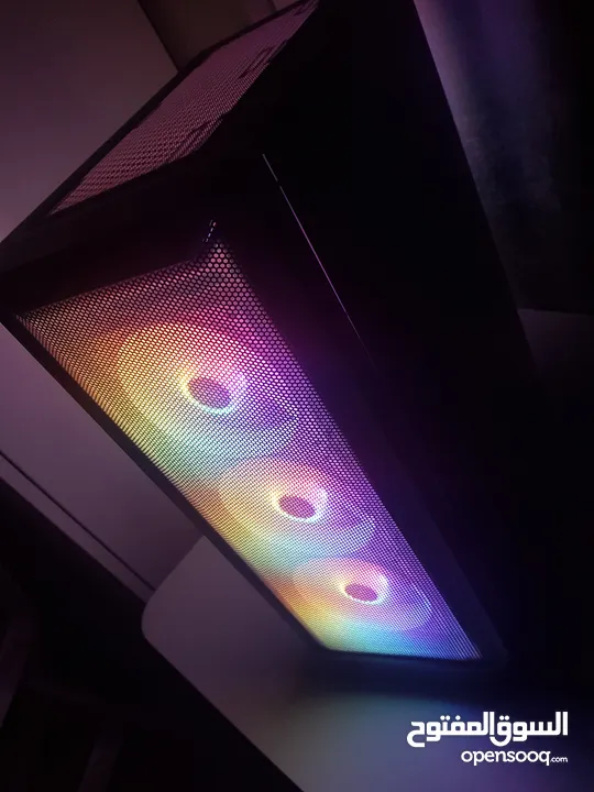 كيس بي سي galax Rgb مع 650 باور سبلاي شبه جديد