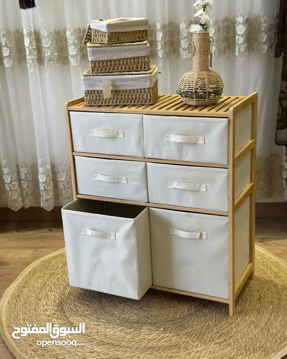 مع خزانة البامبو  بـ6 أدراج قماشية متينة تصميم طبيعي وراقي يناسب جميع الديكورات .
