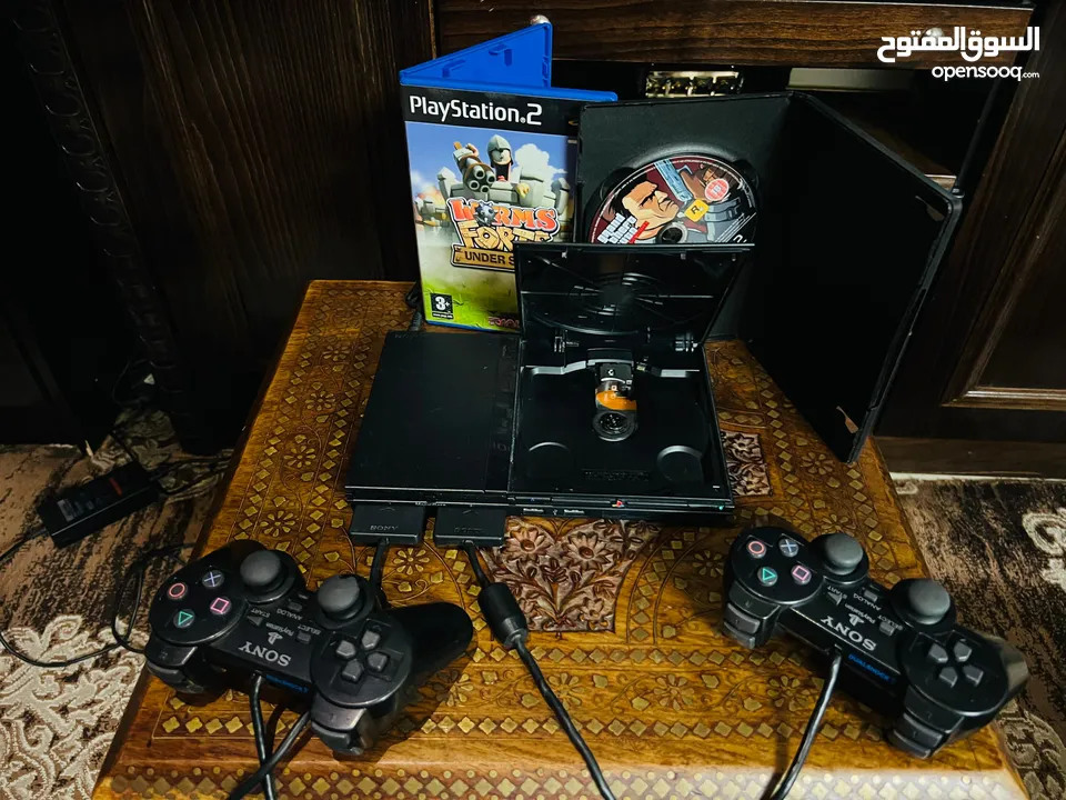Playstation 2 Slim   بلاستيشن 2 سلم