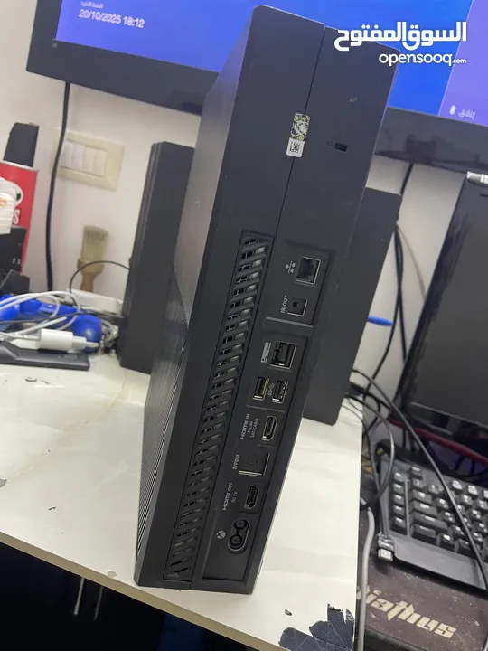 مع آيد وحدة اصلية Xbox one