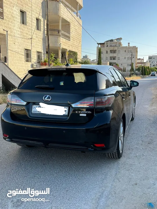 Lexus CT موديل 2011