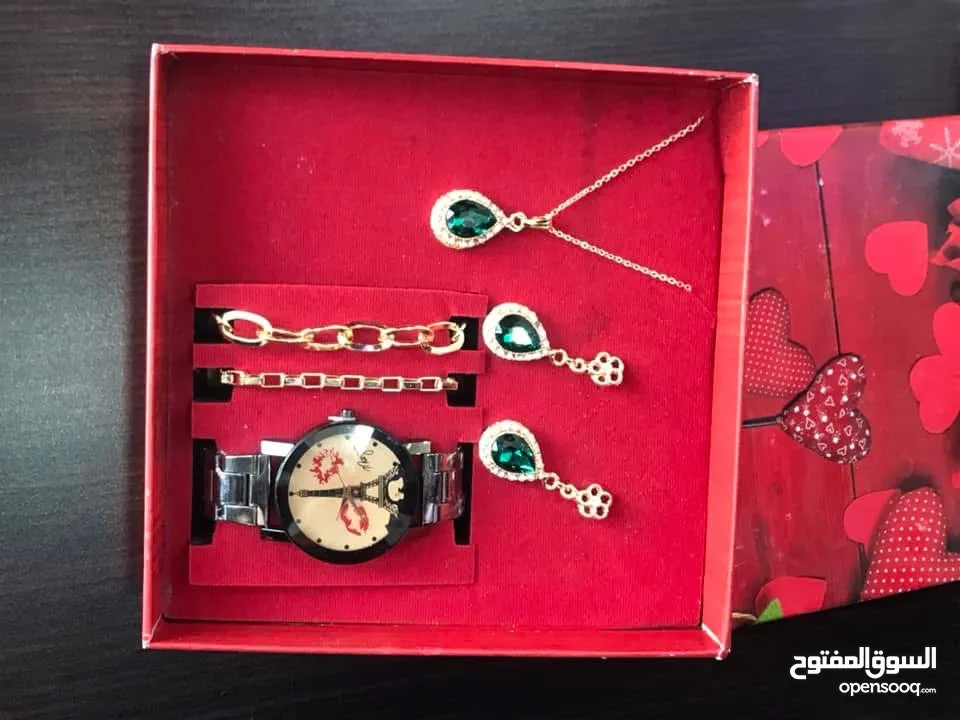 بكج ساعات مميز