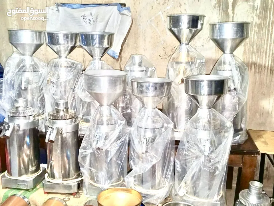 ماكنات طحن قهوة بحال الوكالة،واحد فاز و ثلاث فاز ،أنواع وأحجام مختلفة ،حجر جديد ،جرب قبل ما تشتري%