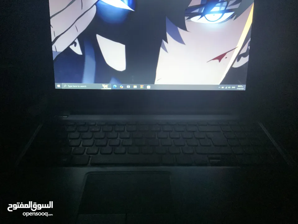 لابتوب جيد جدا للشغل بمواصفات جيدة فيه بعض العيوب لا توثر كثير وبيجي معه اشتراك مايكروسوفت وورد