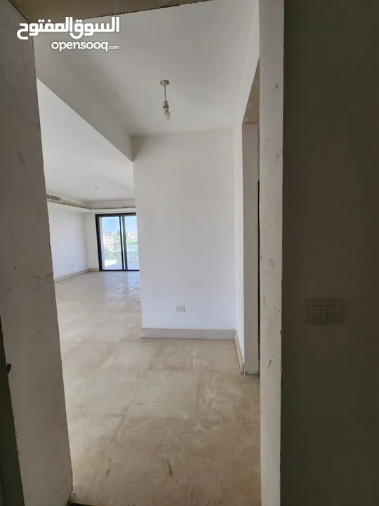 شقة للبيع بين الدوار الرابع و الخامس - ref:14612