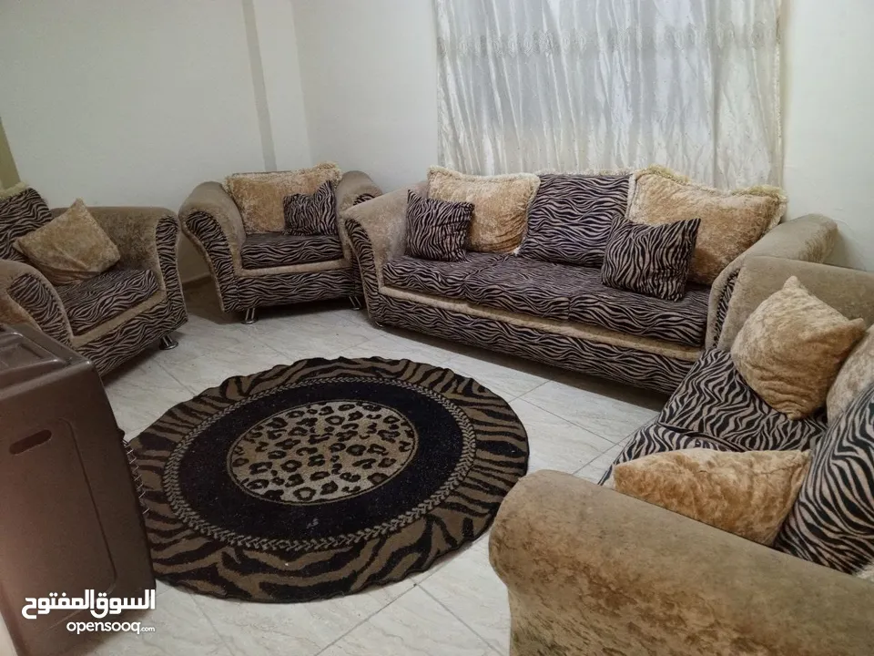 طقم كنب مستعمل بحله كويس