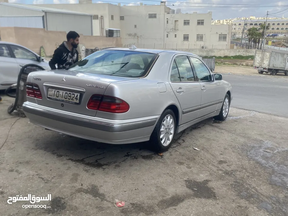 مرسيدس E200 اليجانس غرغوريةElegance