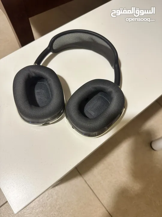 Like New! AirPods Max in Space Grey