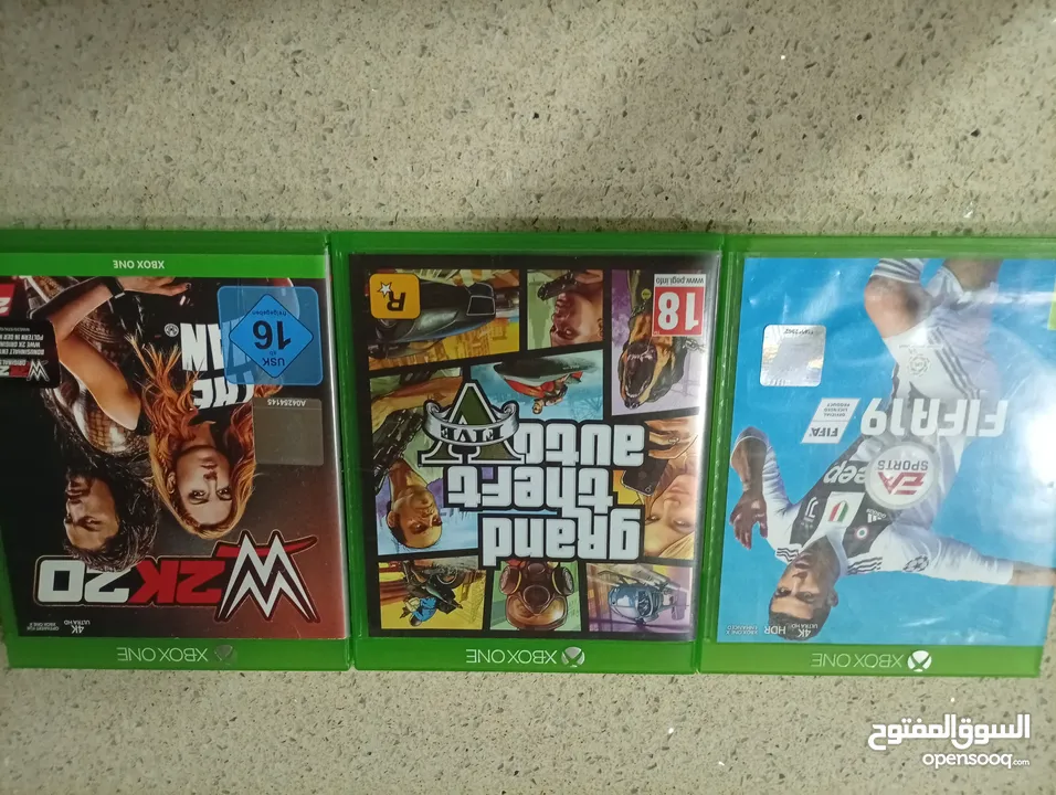 سيديات XBOX one بسعر رهيبب الثلاث بسعر واحد