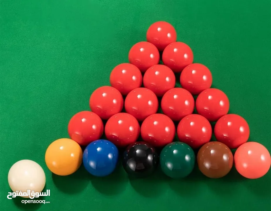 مثلث و طباشير بلياردو و سنوكر. استيكات طابات. متوفر خدمة التوصيل لجميع المحافظات