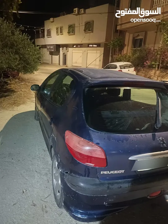 بيجو للبيع 206 موديل 2005
