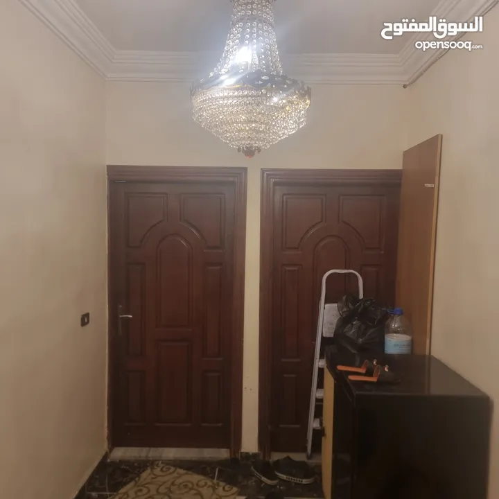 فرصة استثمار اكثر من رائعة سعر لقطة  في جبل عمان عمارة سكنية بدخل اكثر من 10% سنوي