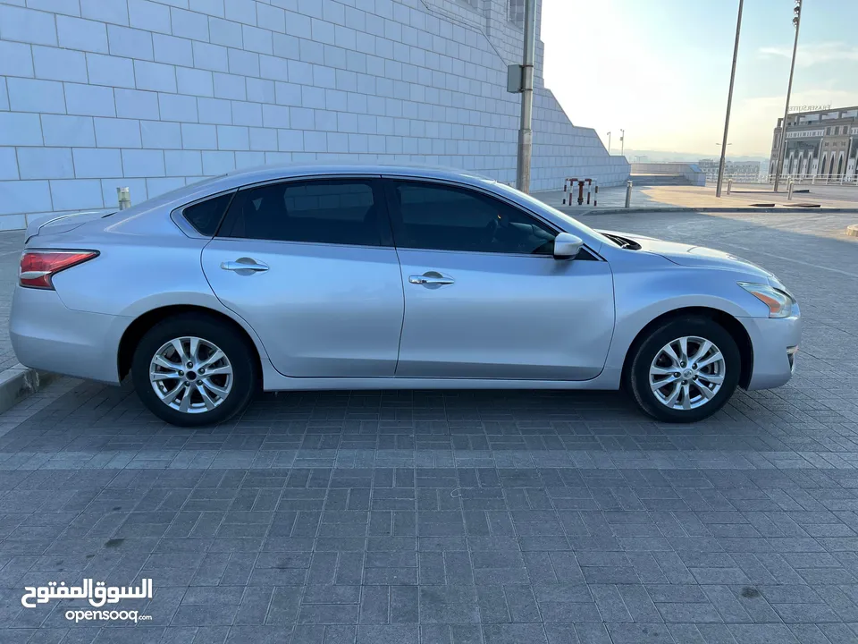 Nissan Altima 2015 2.5S (GCC) Oman Wakala Car  Expat Driven 142,900 KM  Neat & Clean