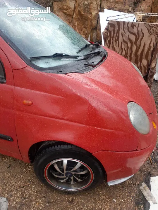 سيرات للبيع