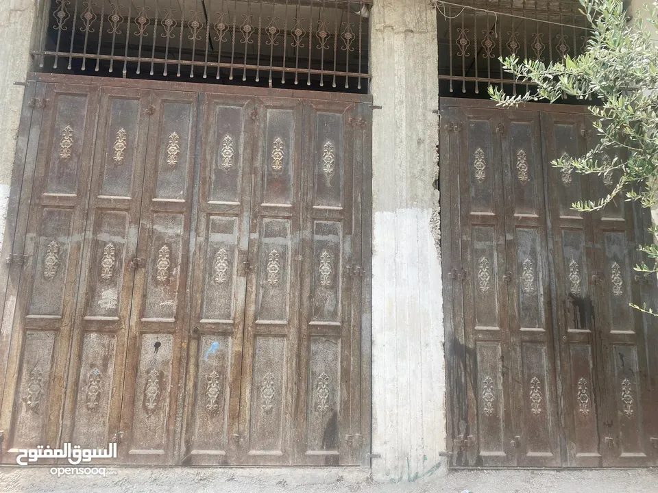 محلات للبيع