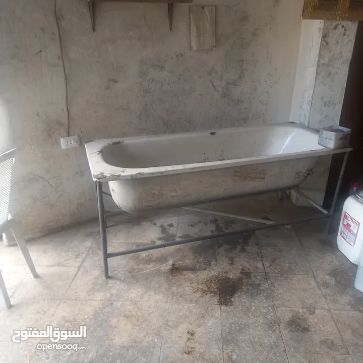 محل بناشر للبيع