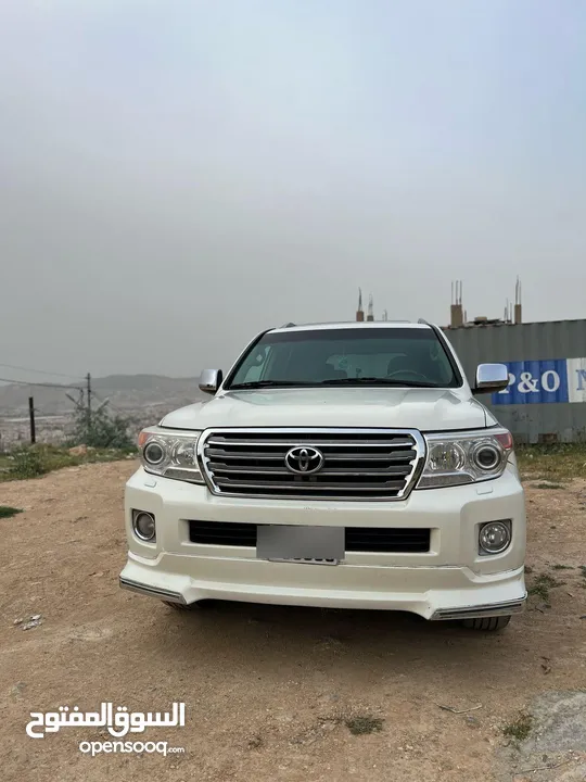 للبيع تويوتا لاندكروزر موديل 2008 محول كامل 2015 V8فحص كامل بسعر مغري