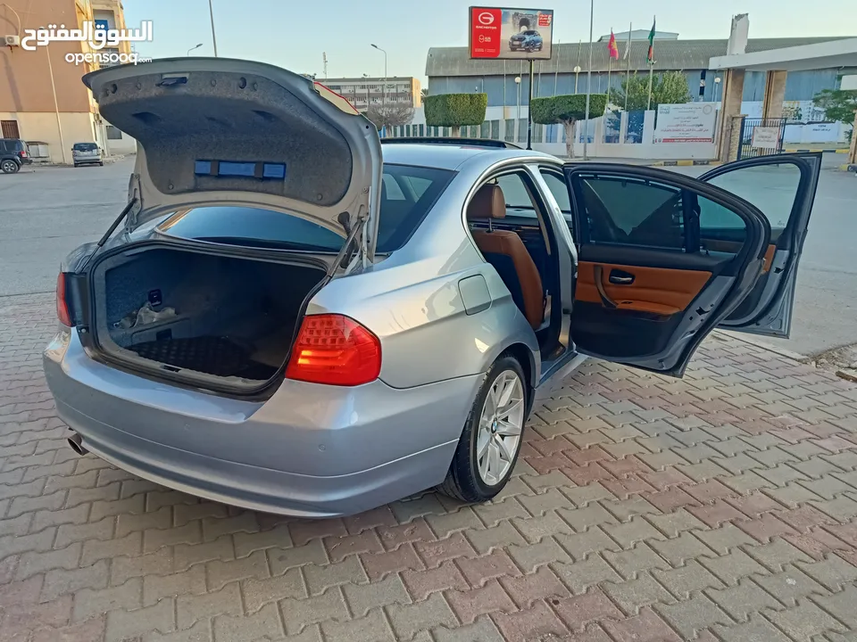 بي ام دبليو 320i BMW موديل 2010 محليه سيارة الدار فل الفل ربي يبارك