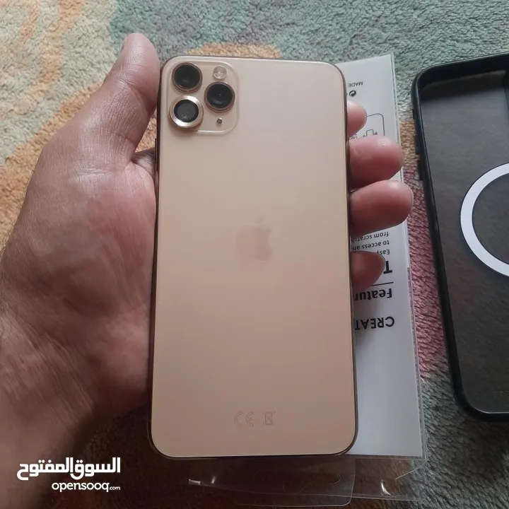 جهاز ايفون 11pro max بطارية 89 لون مميز الجهاز مافي اي مشاكل