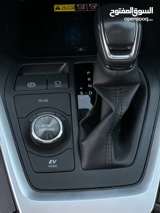 راف فور 2022 ( RAV4 )  ‏Toyota RAV4 Hybrid XSE 2022
