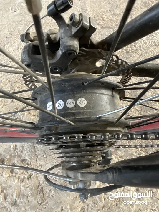 بسكليت كهربائية 48 فولت 250 واط عجل رفيع