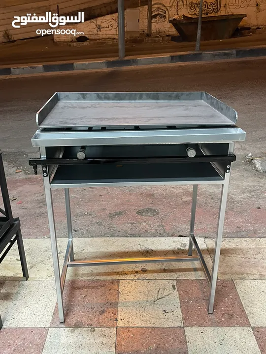 جريل شواء صناعة ممتازة جداً بلاطة 6 ميلي باحجام مختلفة المصنع للمستهلك مباشرة.