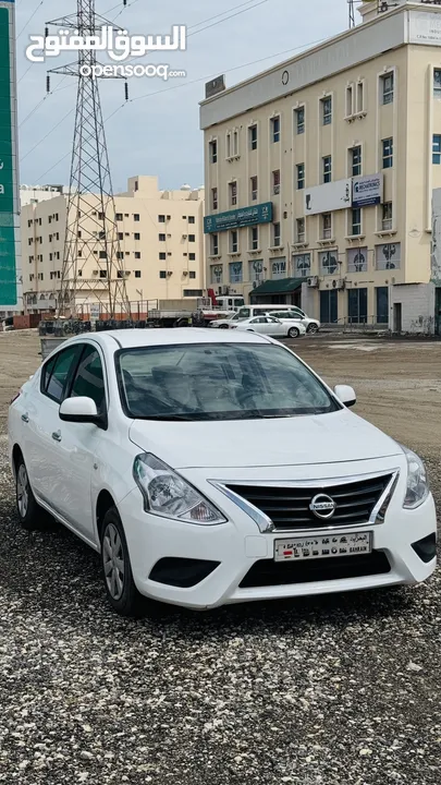 Nissan sunny 2022