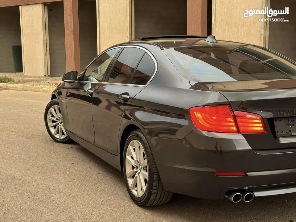 بي ام BMW F10 2011 528i محرك 30 ستة زواق الدار 130بالكيلو