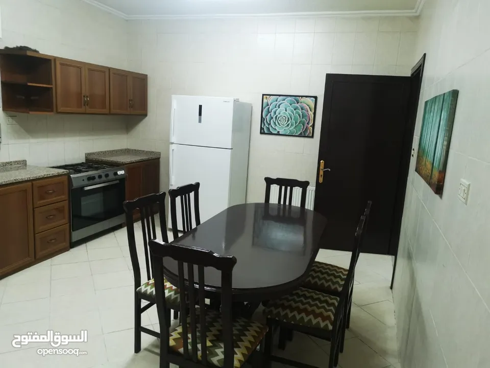 شقة مفروشة للايجار اربع وثلاث غرف نوم في الرابية يومي اسبوعي