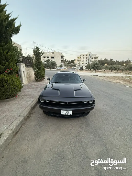 Dodge challenger sxt plus shaker 2018