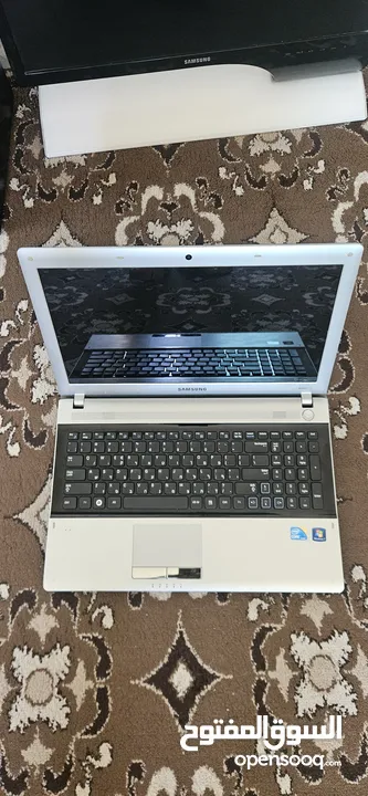لاب للبيع جيد بوضع ممتاز