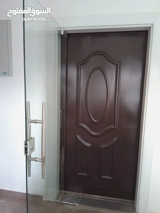 مكتب تجاري أو عيادة حديث للبيع جبل الحسين