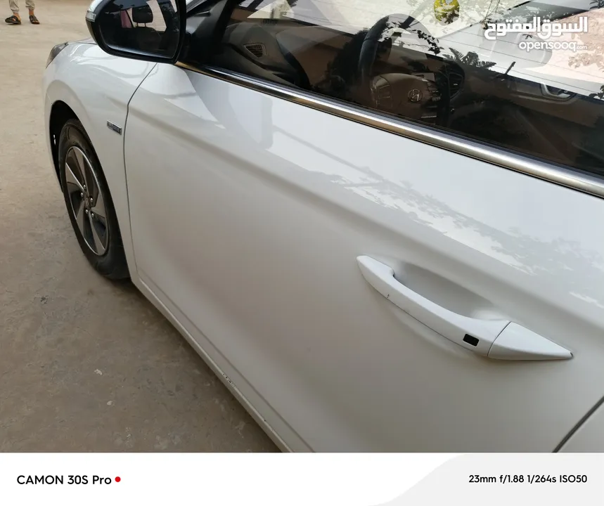 هونداي ايونك فحص 7جيد بدون ملاحضات استعمال شخصي وستخدام خفيف عداد 188km