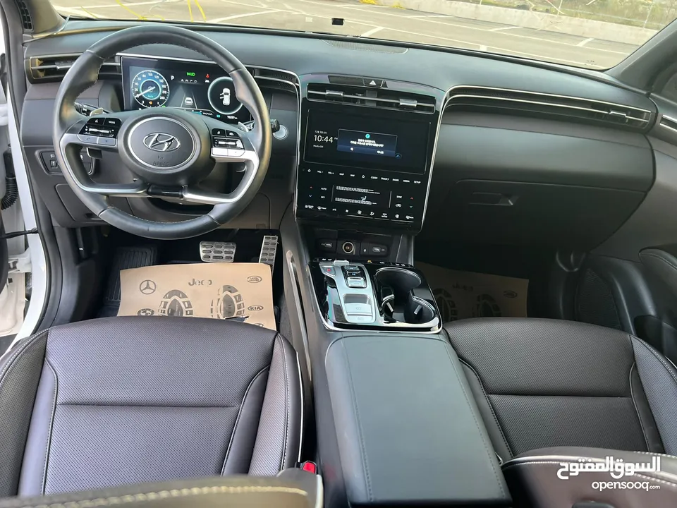 هونداي توسان /2022 فل الفل بدون فتحة سقف  2x4 ///240Hp بنزين + كهرباء  ( Haybrid) 1600cc