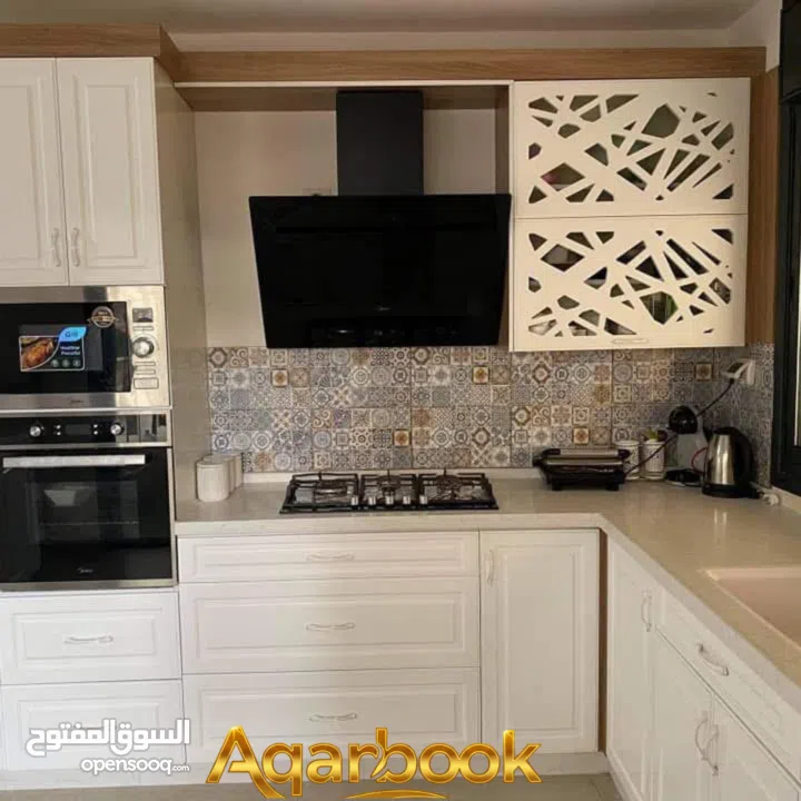 شقة مميزة مفروشة للايجار في عين منجد