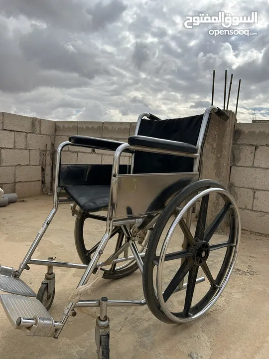 كراسي طبيه للمقعدين