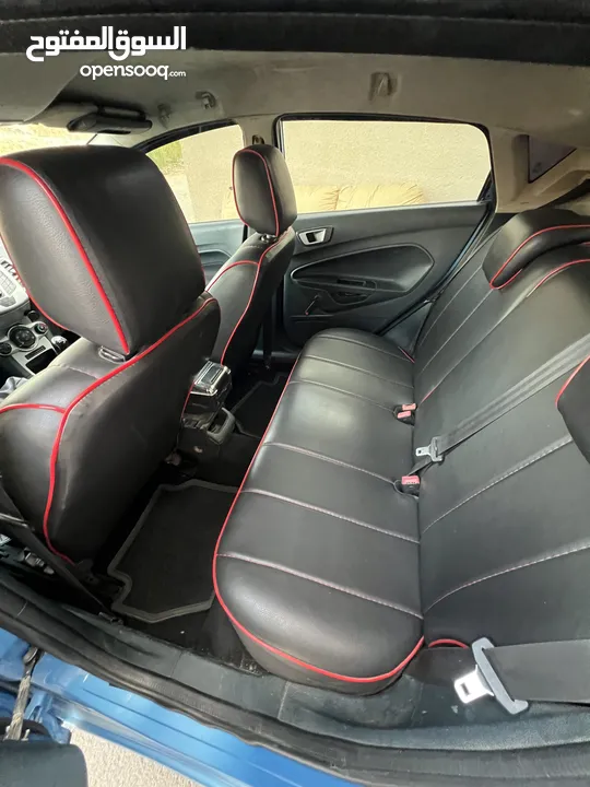 فورد فيستا 2012 للبيع