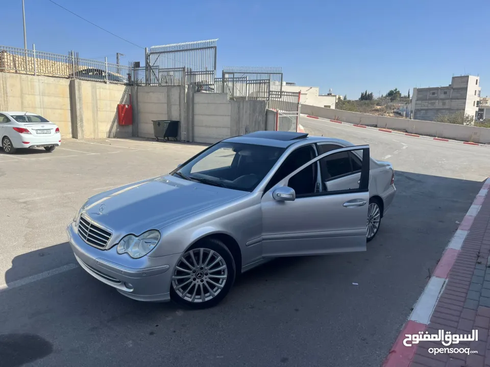 مرسيدس c220 2007