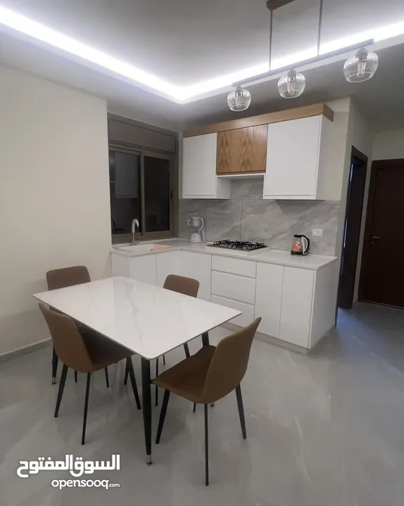 شقة مفروشة سوبر ديلوكس - رام الله عين منجد