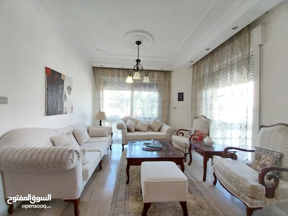 شقة للايجار في منطقة الدوار الرابع  ( Property 34842 ) سنوي فقط