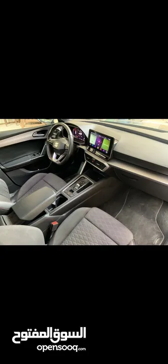 Seat Leon Fr black edition 2022 فللللللللل مع بانوراما  عداد  50