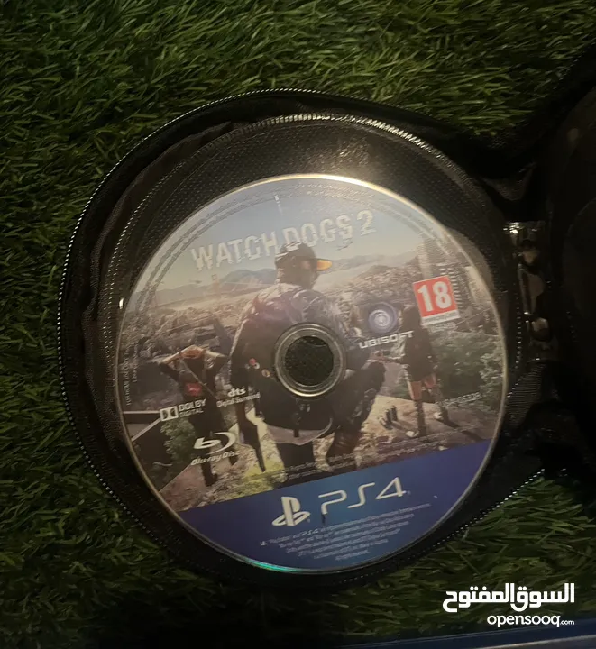 بلايستيشن 4 سليم 800 جيجا + ايدتين + 7 العاب + شاحن + سلك 3 متر HDMI