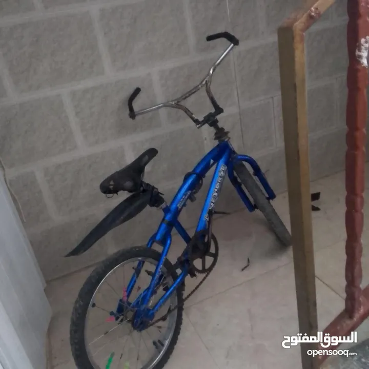 سلام عليكم عندي بسكليت جنط 20