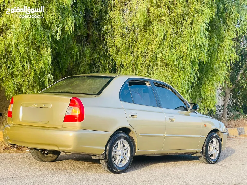 هونداي فيرنا 2000 تب نضافه