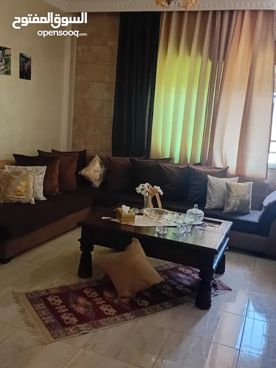 طقم كنب وطربيزات خشب سويد فاخر