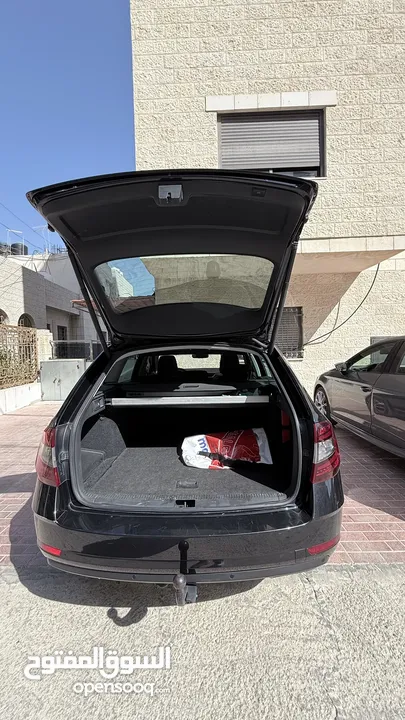 سكودا اوكتافيا 2019 ترخيص ، كاملة الاضافات