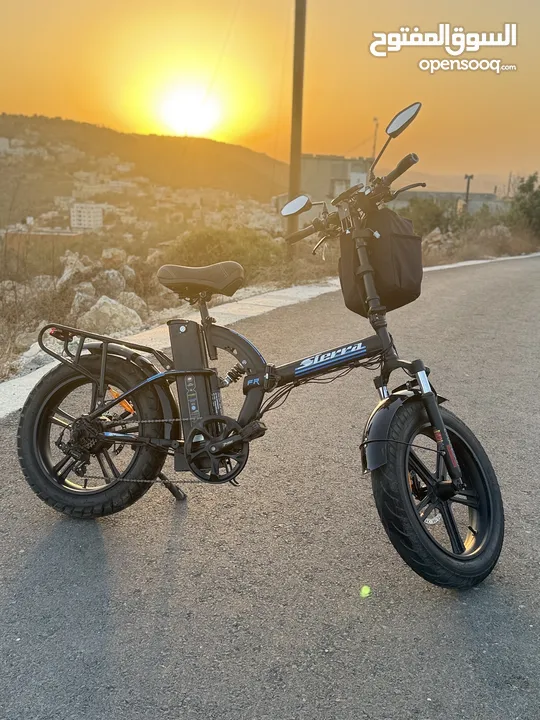بسكليت كهرباء عجل عريض مغنيسيوم 2024