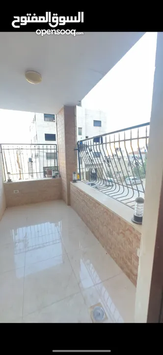 ((شقة مشطبه للبيع ))